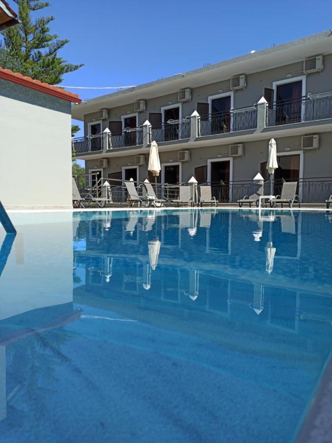 Dionisos Apts Gouvia By Estia Exteriör bild