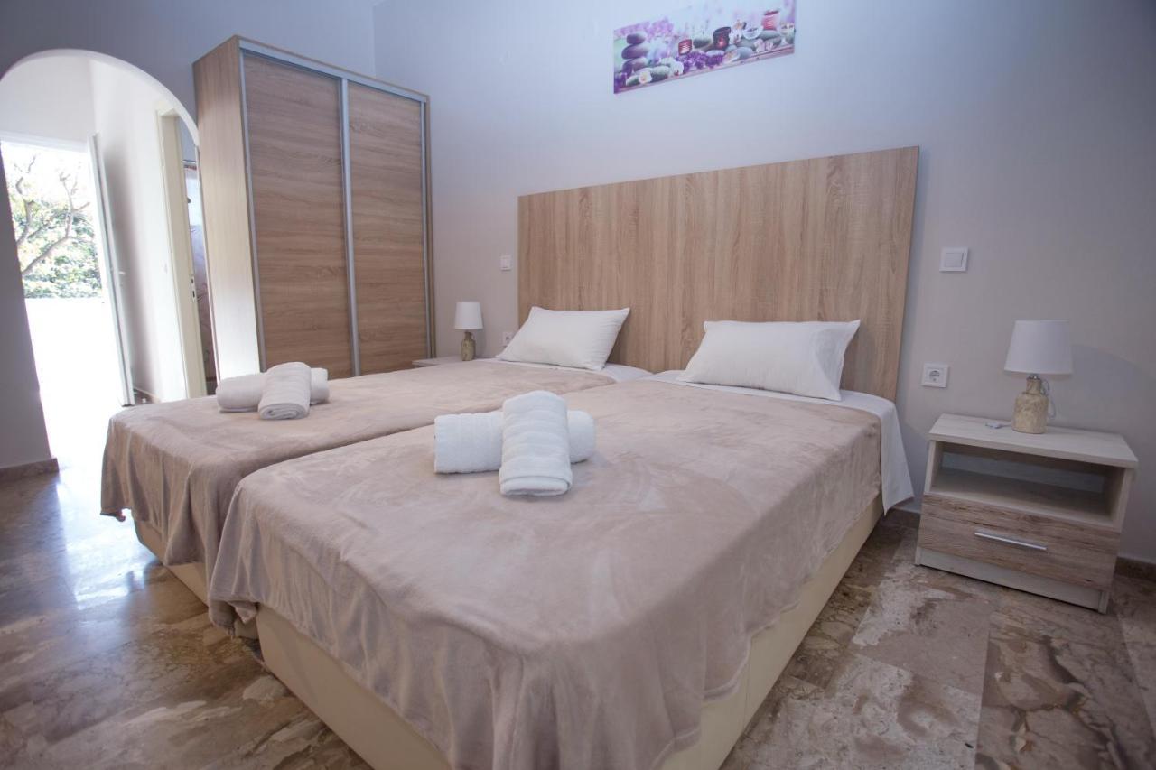 Dionisos Apts Gouvia By Estia Exteriör bild